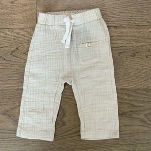 Me & Henry 100% cotton pants, size 3 months. NWT